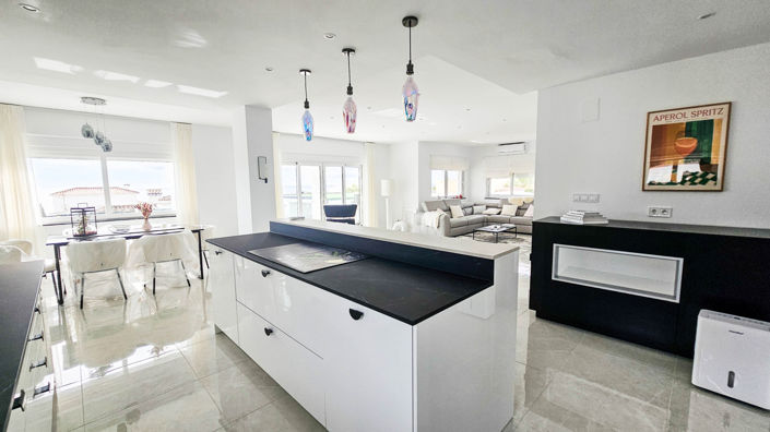 Image No.10-Villa de 4 chambres à vendre à Manilva