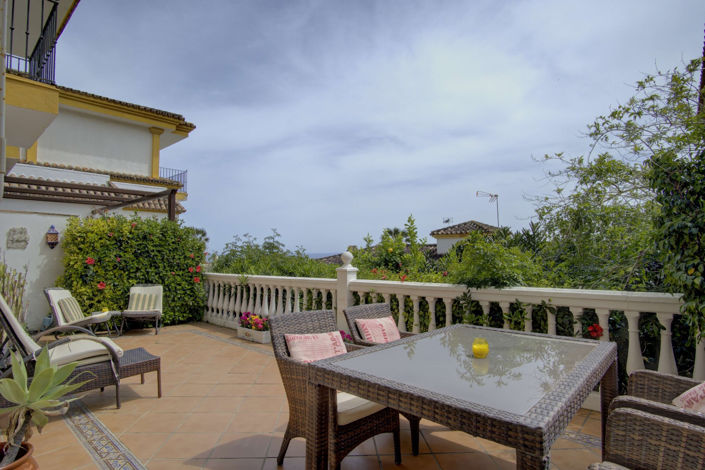 Image No.22-4 Bed House for sale