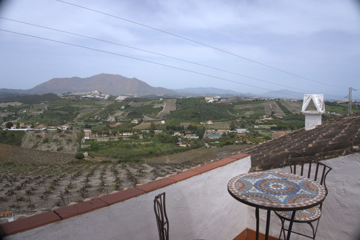 Image No.24-4 Bed House for sale