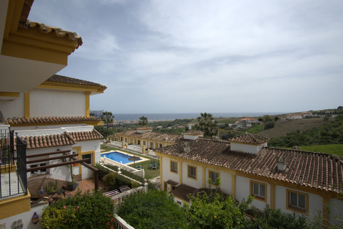 Image No.32-4 Bed House for sale