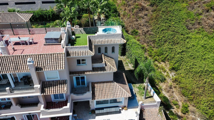 Image No.12-4 Bed House for sale