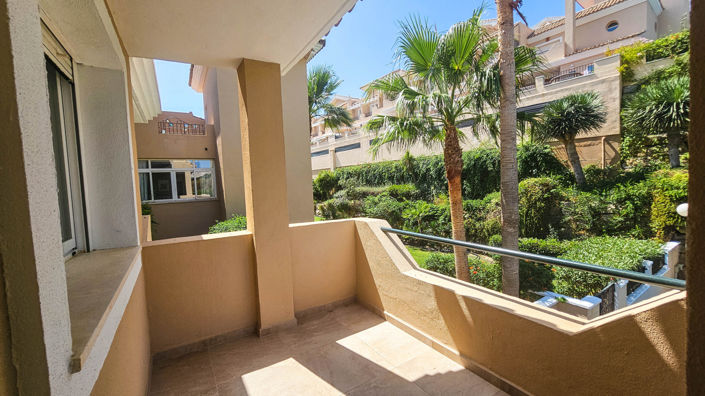 Image No.22-4 Bed House for sale