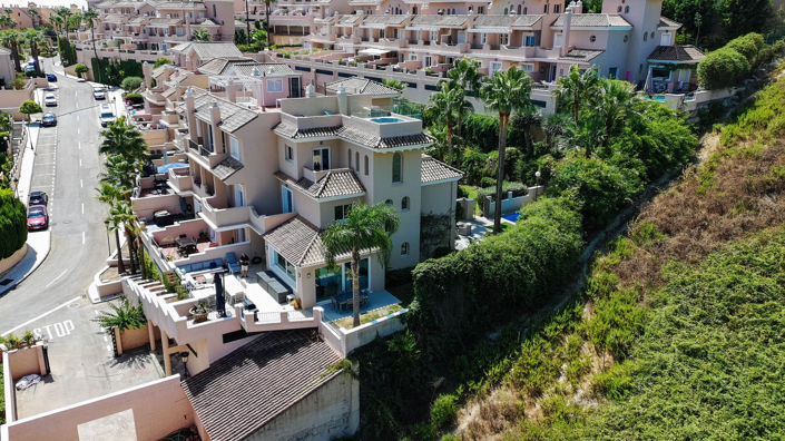 Image No.31-4 Bed House for sale