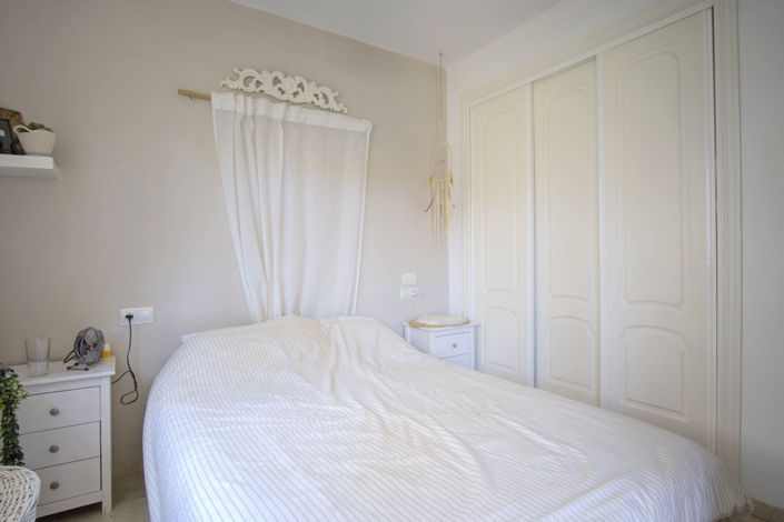 Image No.19-4 Bed Townhouse for sale