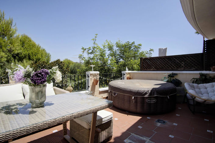 Image No.29-4 Bed Townhouse for sale