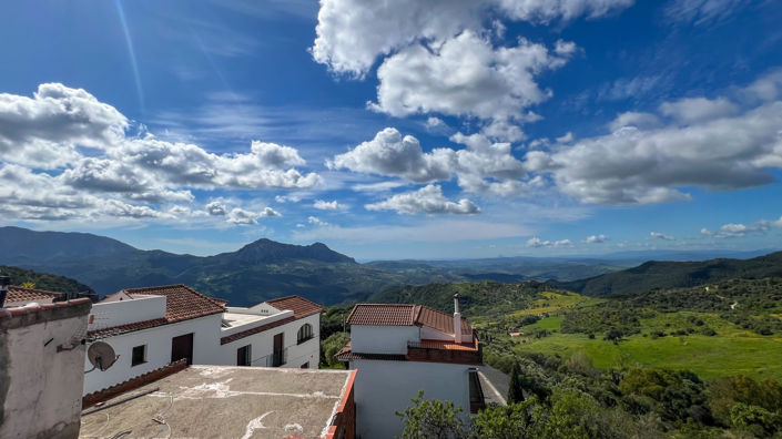 Image No.23-4 Bed Townhouse for sale