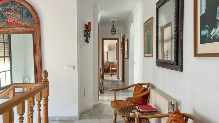 Image No.28-4 Bed Townhouse for sale