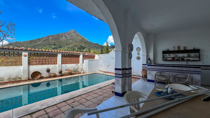 Image No.49-4 Bed Townhouse for sale