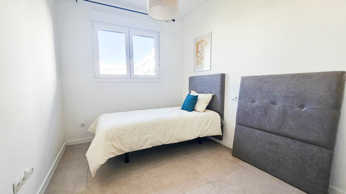 Image No.11-3 Bed Property for sale