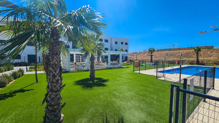 Image No.3-3 Bed Property for sale