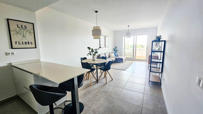 Image No.6-3 Bed Property for sale