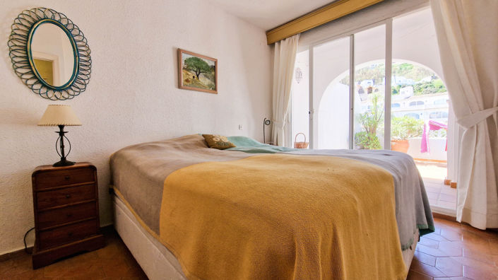 Image No.23-4 Bed Townhouse for sale