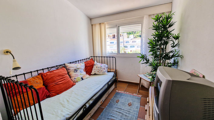 Image No.32-4 Bed Townhouse for sale