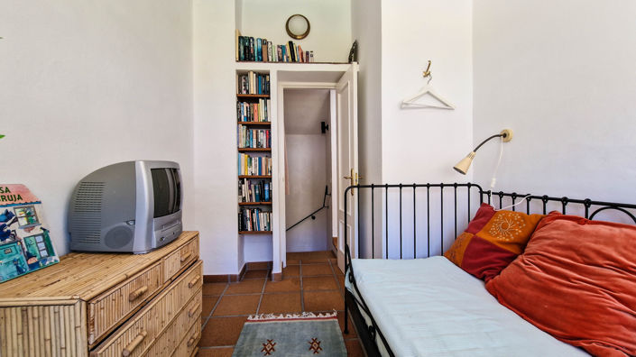 Image No.33-4 Bed Townhouse for sale