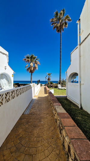 Image No.36-4 Bed Townhouse for sale