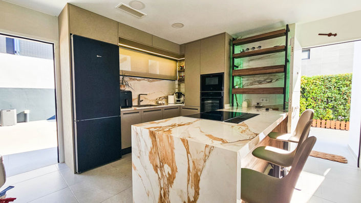 Image No.14-3 Bed Villa for sale