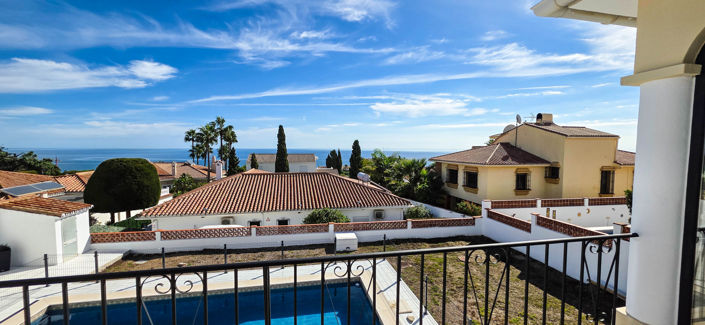 Image No.38-4 Bed Villa for sale