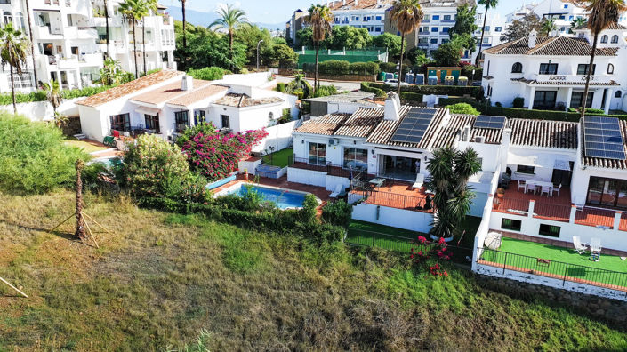 Image No.36-5 Bed Villa for sale