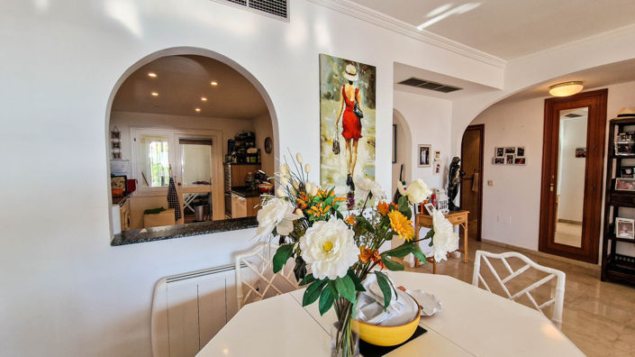 Image No.24-2 Bed Apartment for sale