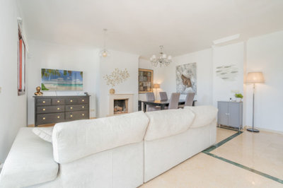 b98le8d7m9k3degpefzhs0lif8u4xzvzhwxtmggyekxx9