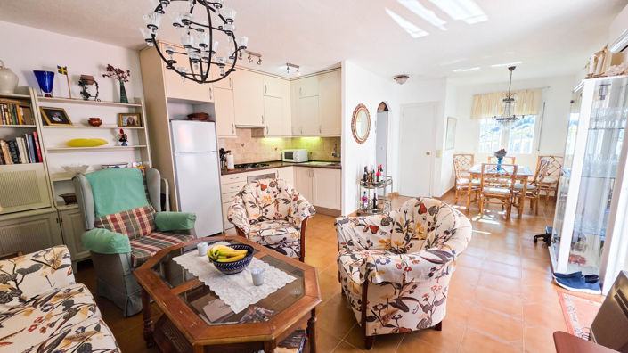 Image No.5-2 Bed Townhouse for sale