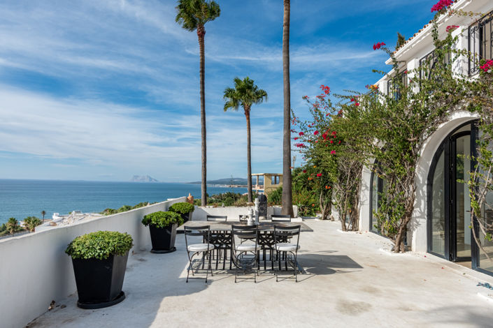 Image No.1-3 Bed Villa for sale