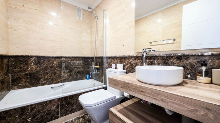 Image No.13-2 Bed Apartment for sale