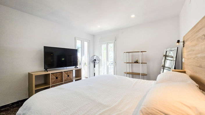 Image No.13-2 Bed Apartment for sale