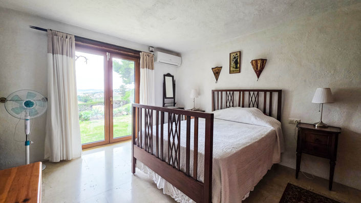 Image No.40-5 Bed Villa for sale