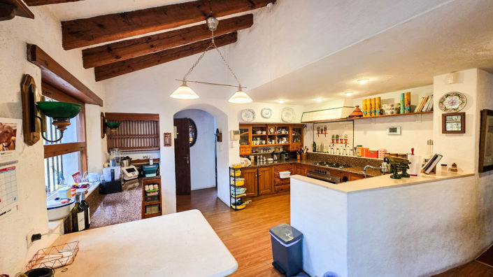 Image No.5-5 Bed Villa for sale