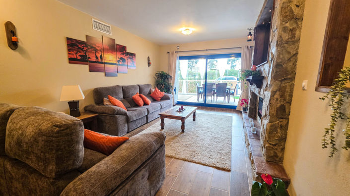 Image No.13-2 Bed Property for sale