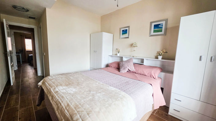 Image No.19-2 Bed Property for sale