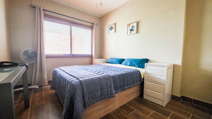 Image No.24-2 Bed Property for sale