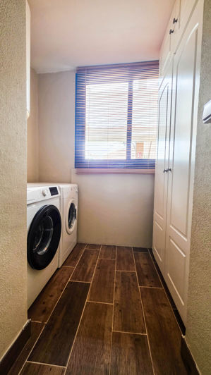 Image No.25-2 Bed Property for sale