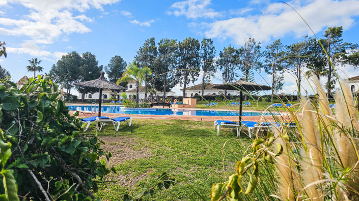 Image No.28-2 Bed Property for sale