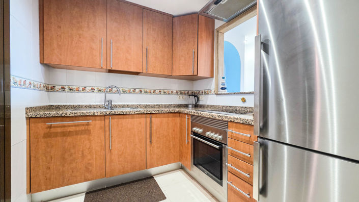 Image No.5-2 Bed Property for sale