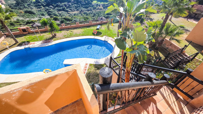 Image No.8-2 Bed Property for sale