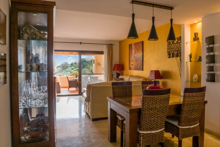 Image No.20-2 Bed Apartment for sale