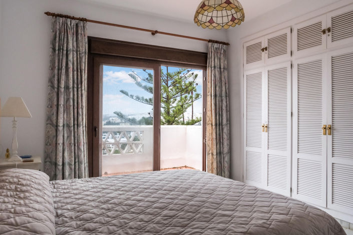 Image No.33-3 Bed Townhouse for sale