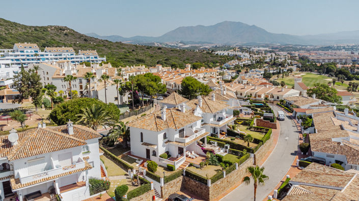 Image No.42-3 Bed Townhouse for sale