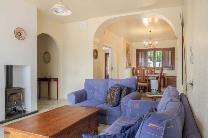 Image No.8-3 Bed Townhouse for sale