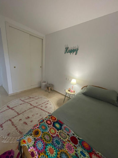 Image No.19-3 Bed Property for sale