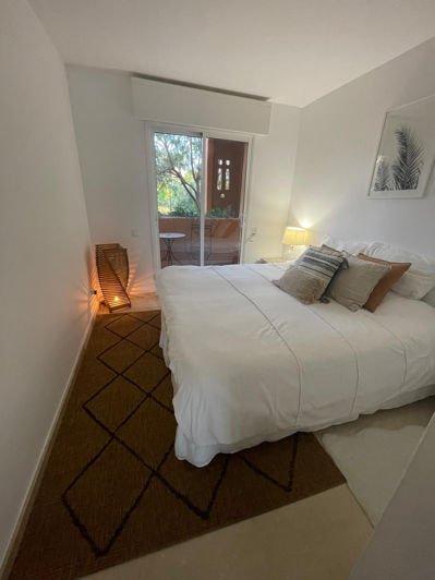 Image No.33-3 Bed Property for sale