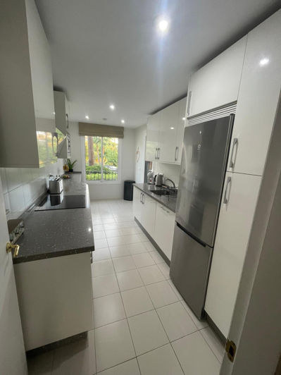 Image No.40-3 Bed Property for sale