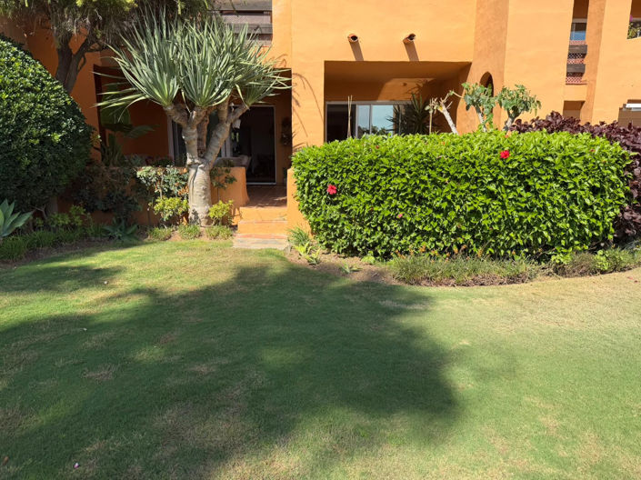 Image No.9-3 Bed Property for sale