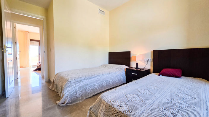 Image No.25-3 Bed Penthouse for sale