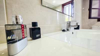 b98le8d7m9k3degpefzhs0lif8u4xzvzhwxtmggyekxx9