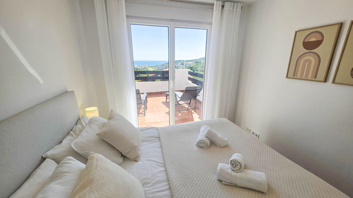 Image No.19-2 Bed Apartment for sale