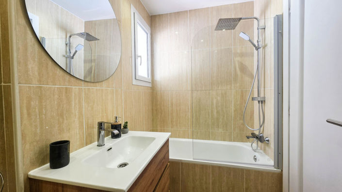Image No.8-2 Bed Apartment for sale