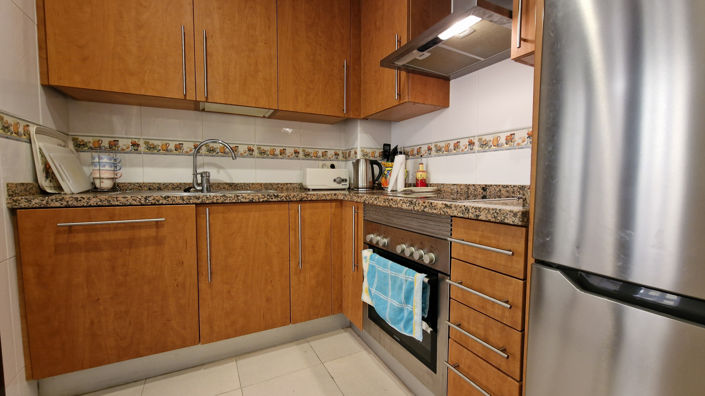 Image No.12-3 Bed Property for sale